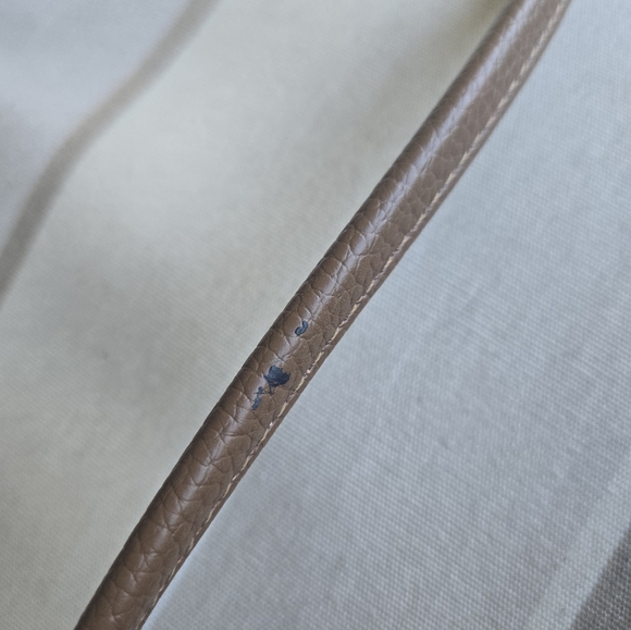 Calvin Klein Pebbled Crossbody Bag – Taupe Brown – Gold Chain Strap - Picture 7 of 7